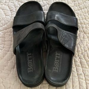 Born leather sandals